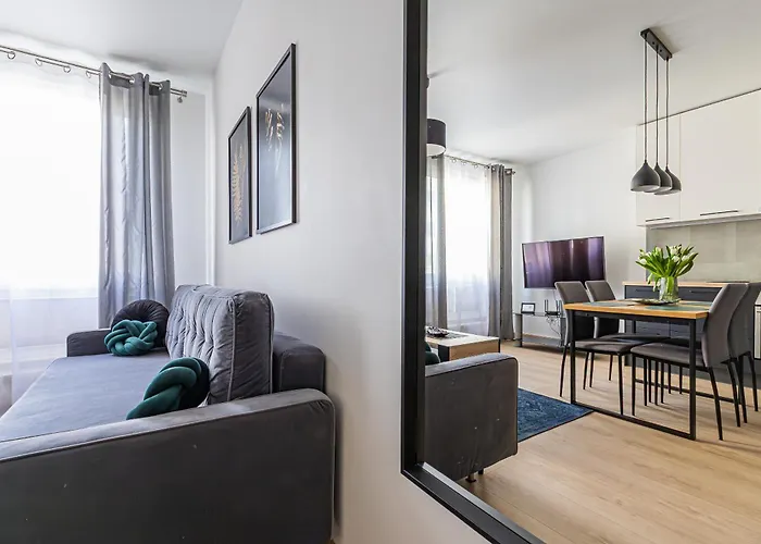 Glow Apartments, Apartament Luna Srodmiescie