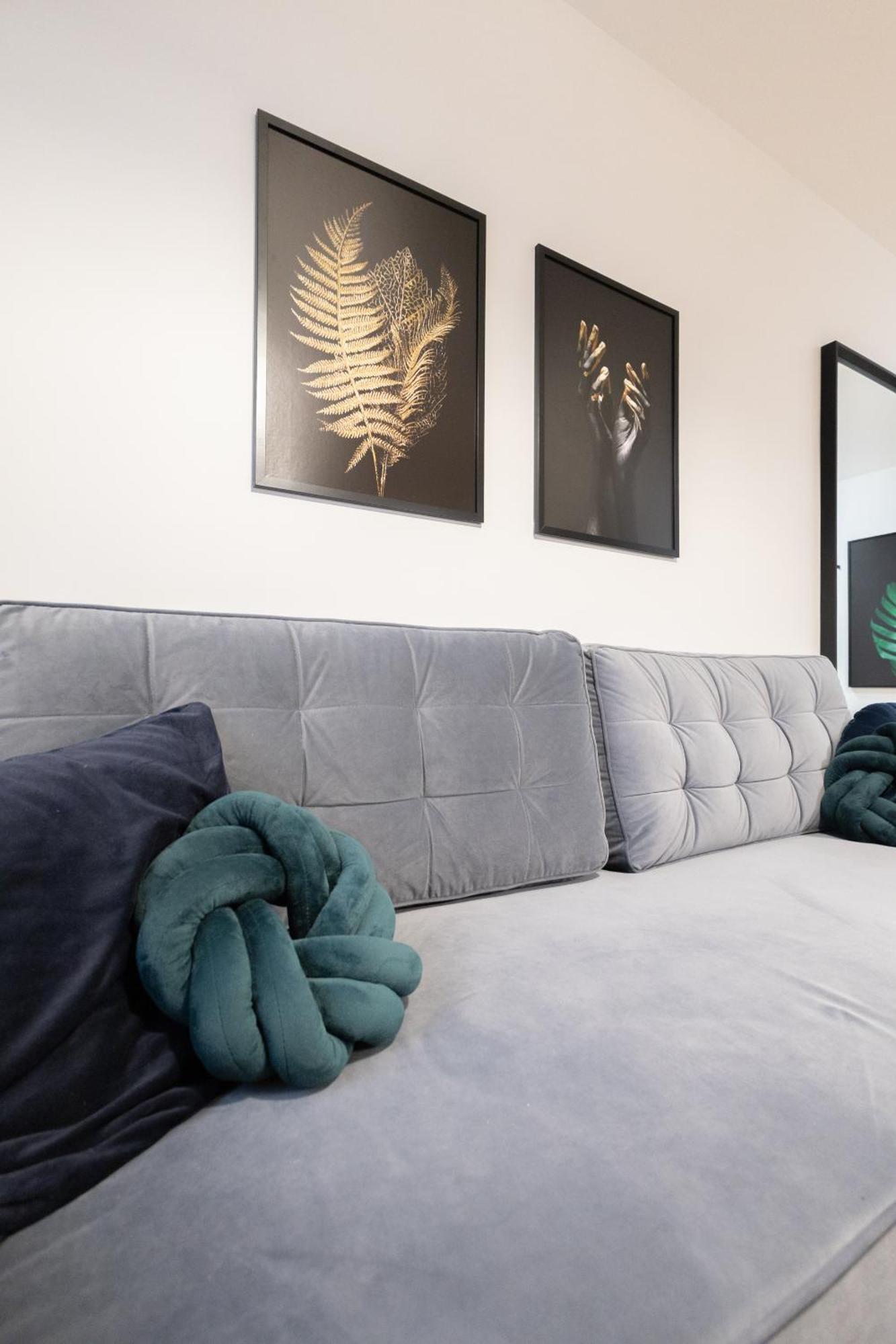 Glow Apartments, Luna Srodmiescie Apartment